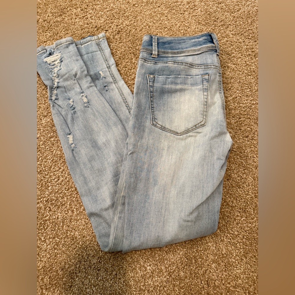 Women’s Ripped skinny jeans